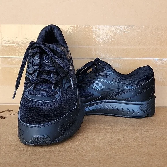 New Saucony Men's Black Athletic Shoes - Picture 3 of 11